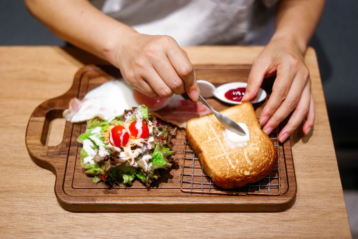 SAKImoto bakery and more