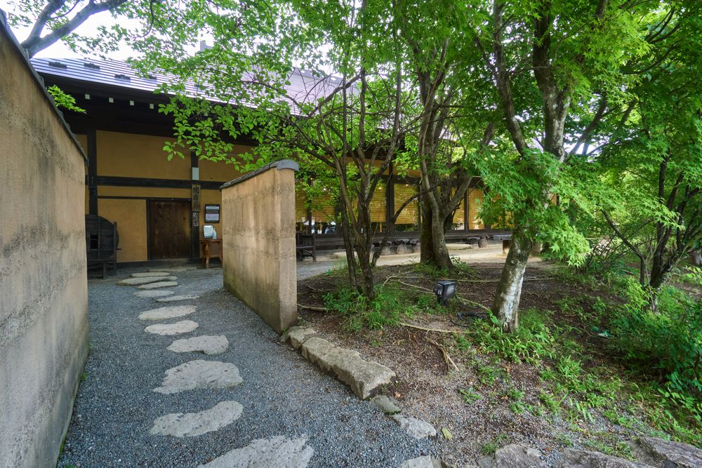 茶屋 卯三郎 店舗入口