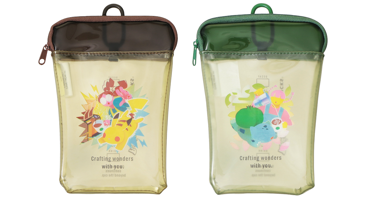 【オンライン限定】（左から）「Pok&eacute;mon + STARBUCKS カップシェイプ PVC ポーチ ピカチュウ/フシギダネ」各2200円