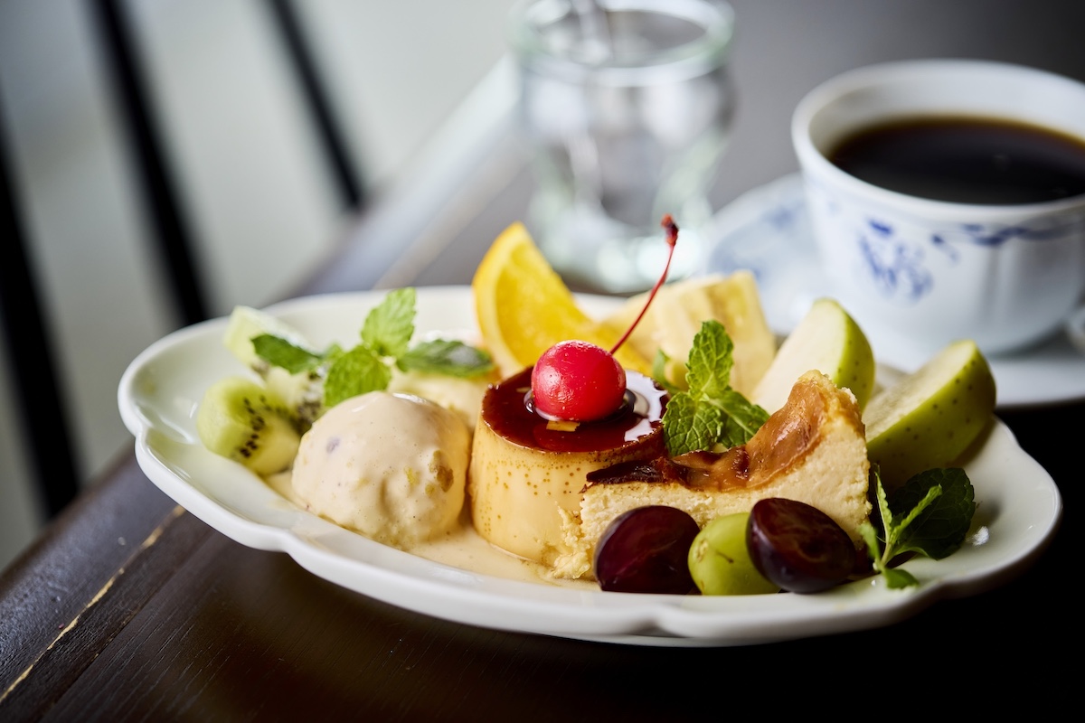 「プリンアラモード」1300円