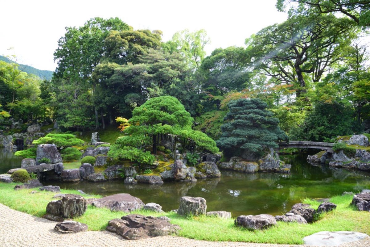 特別名勝・特別史跡　三宝院庭園
