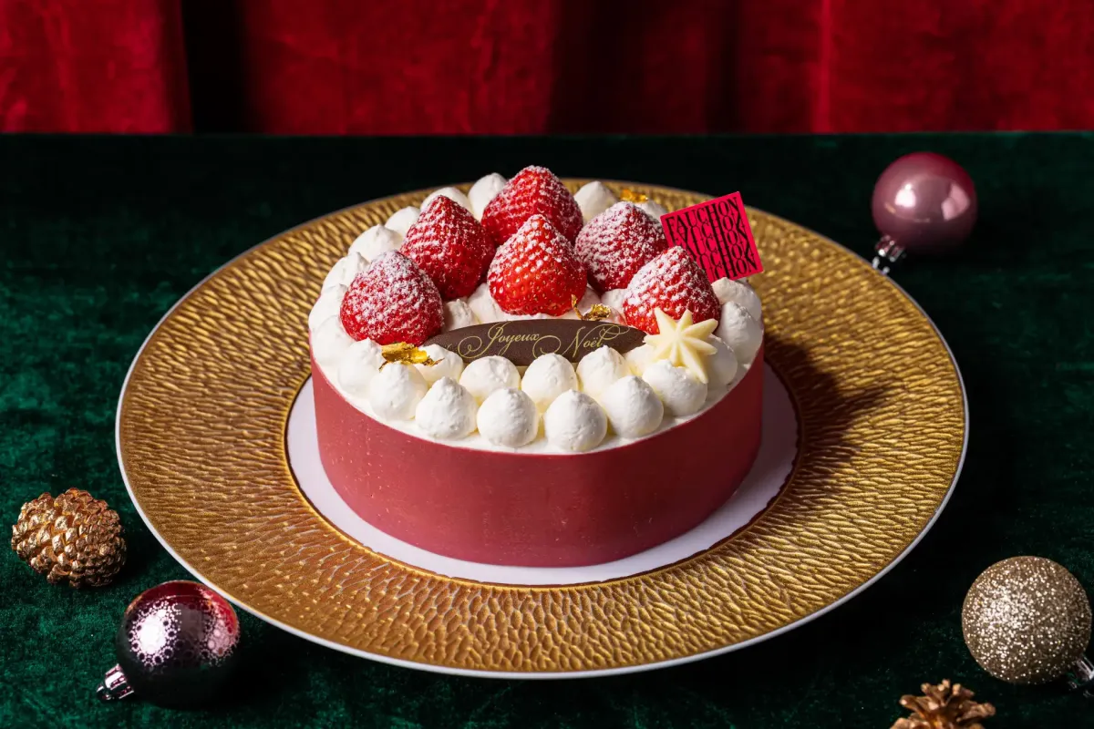 「いちごのショートケーキ」4号 4800円、5号 6200円/プティサイズ：1個980円