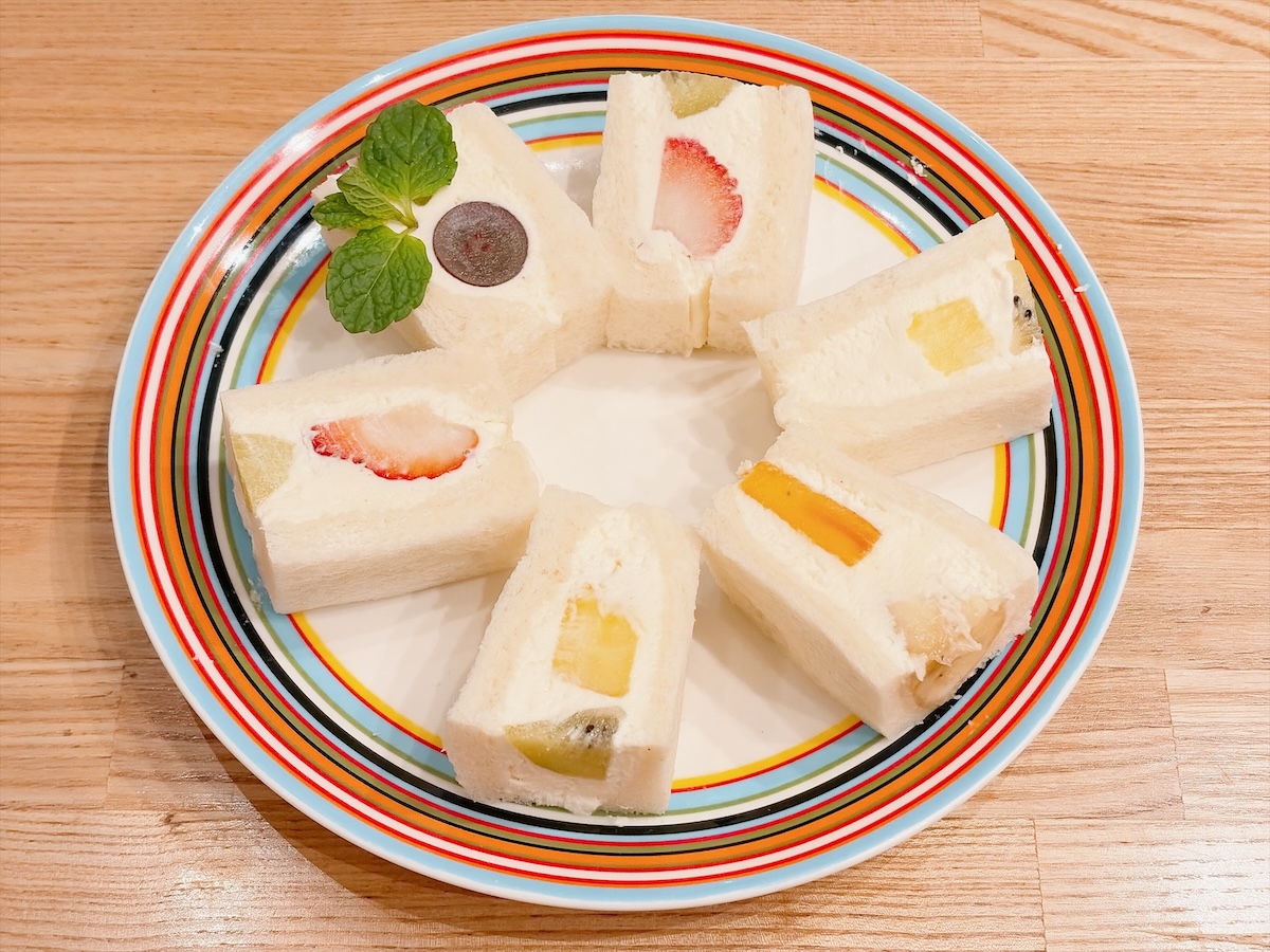 ペリカンカフェ 麻布台ヒルズ店 フルーツサンド