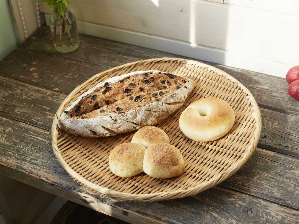 安曇野の自然のようなほっこりパンが人気。小さなパン屋さんでみつけた天然酵母パン