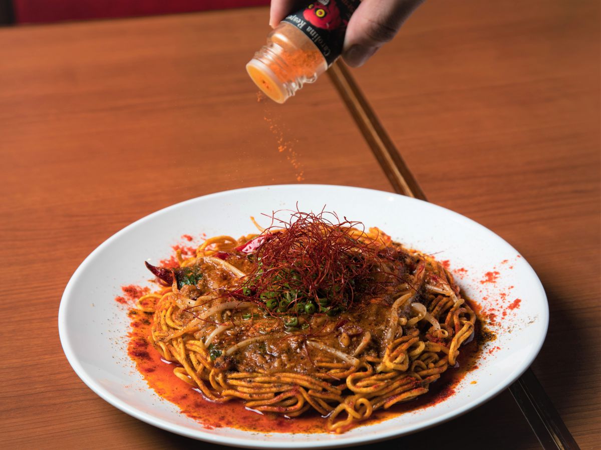 担々焼きそば　1080円