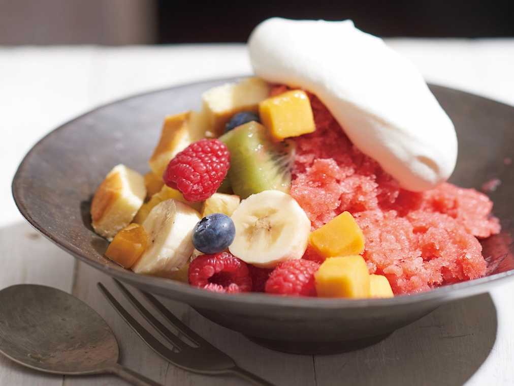 キハチ カフェの新作スイーツはかき氷×ショートケーキ!