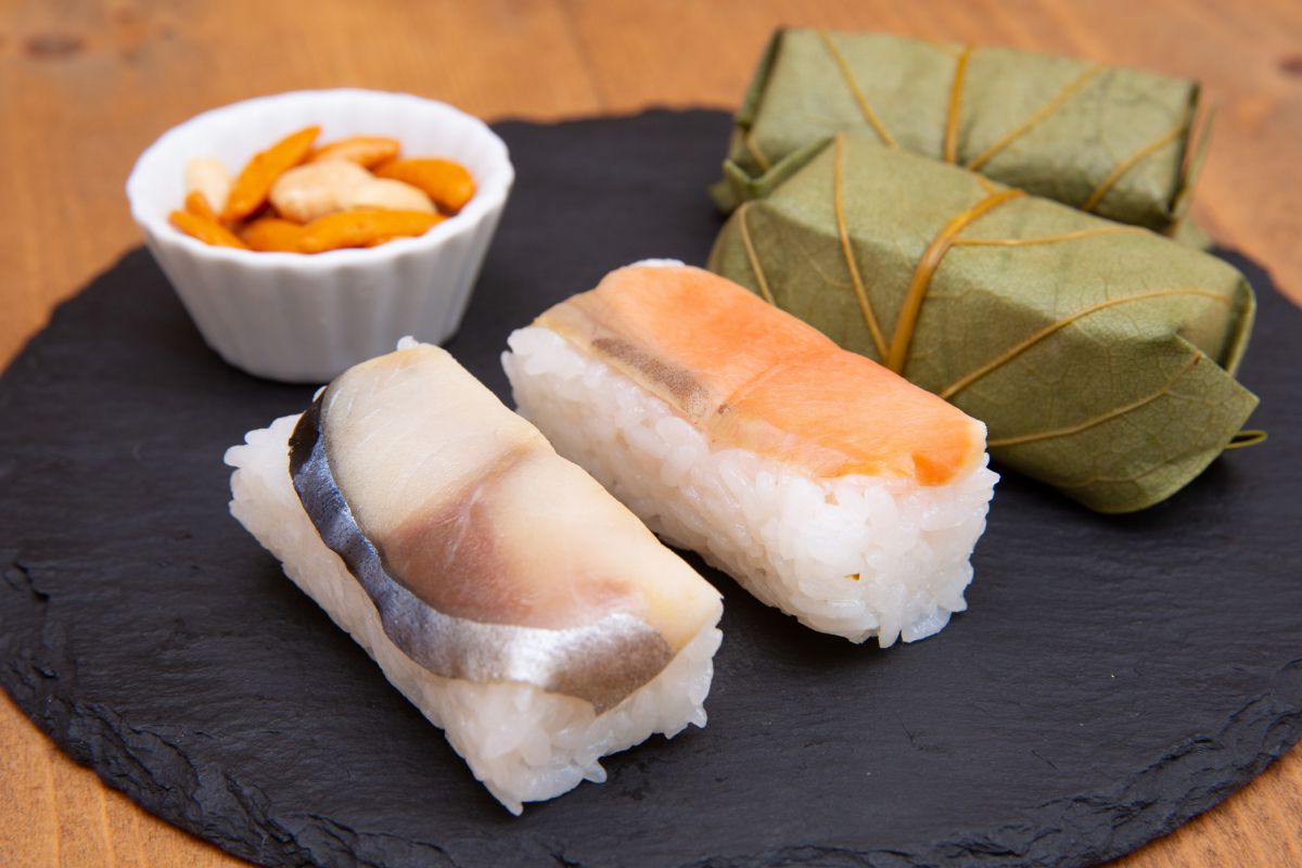 柿の葉寿司880円