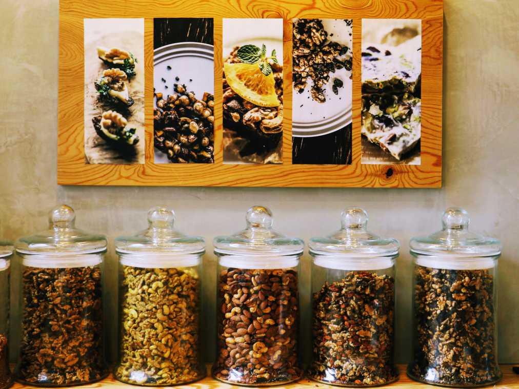 ついつい間食しちゃう女子へ捧ぐ！モデルも注目のスーパーフード・ナッツ専門店へGO