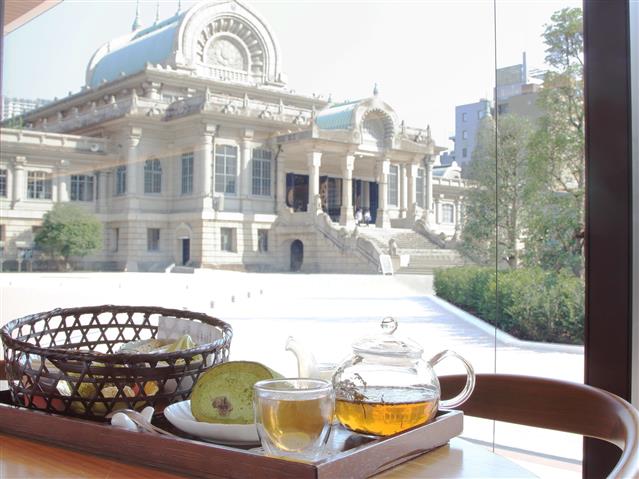 和メニューが人気のお寺カフェへ行こう！築地ぶらぶらプラン