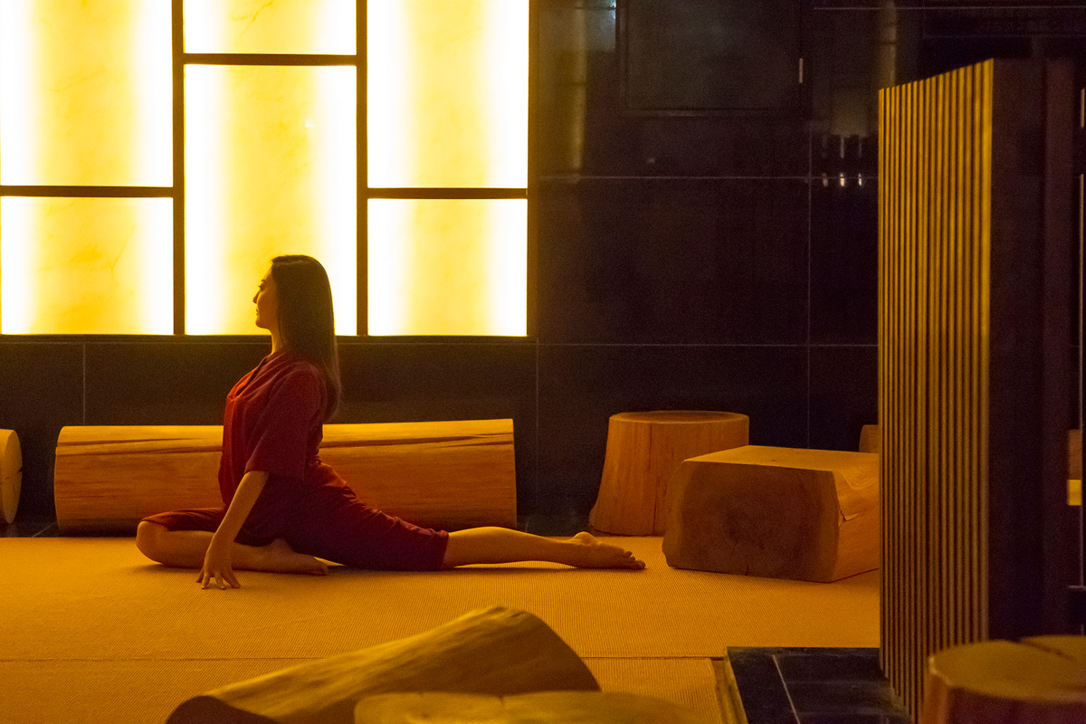 広々とした「アロマリラックス房」で、ストレッチするのも気持ちいい