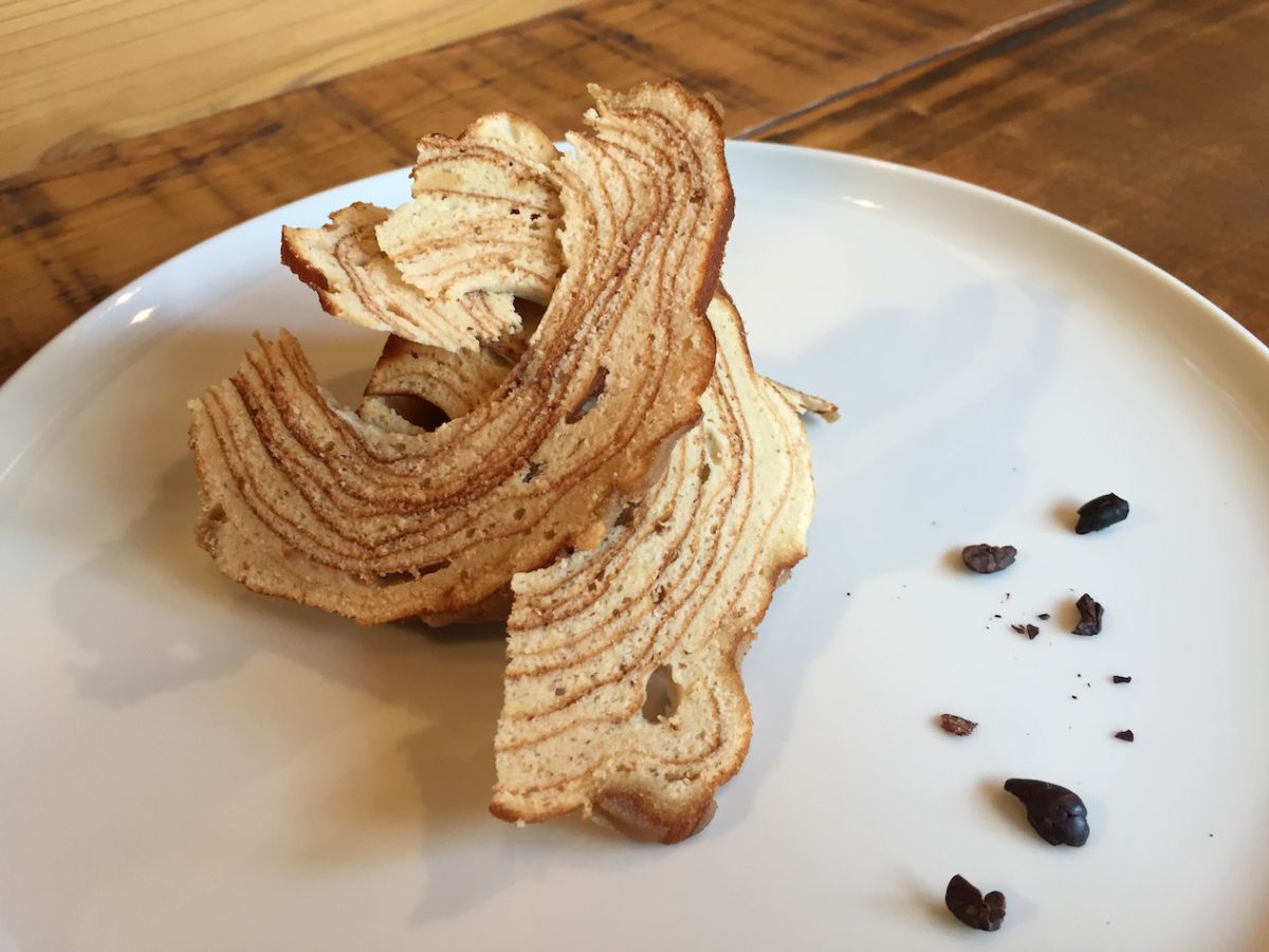 焚火バームクーヘンプレート　432円