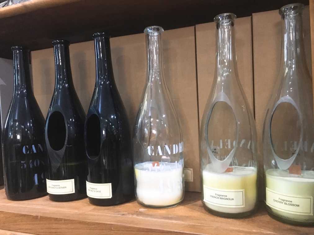 WINE BOTTLE CANDLE（ワインボトルキャンドル）　3024円
