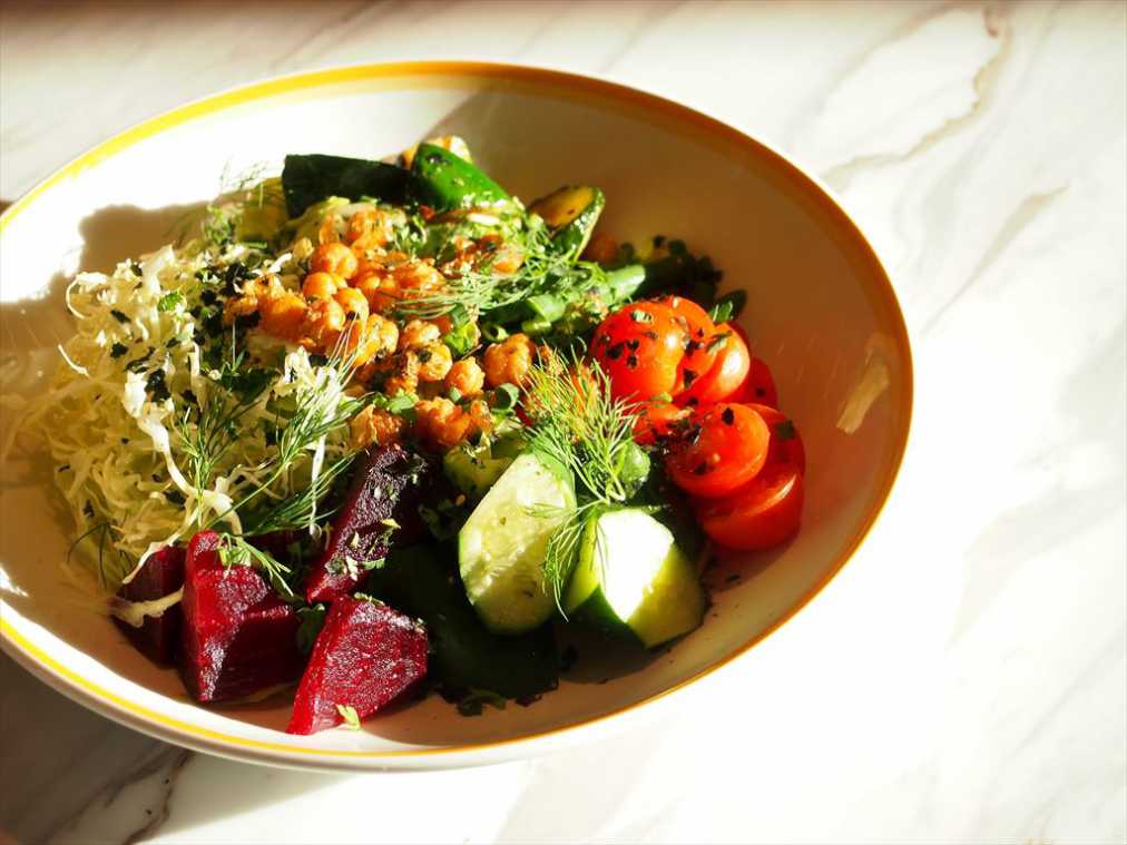 チョップサラダ　1728円