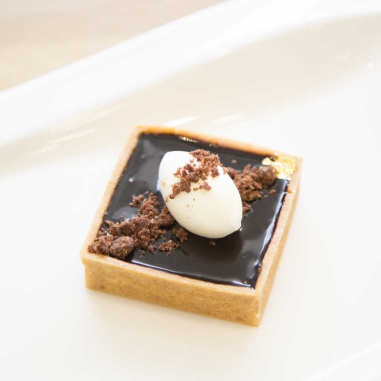 タルト ショコラ　572円