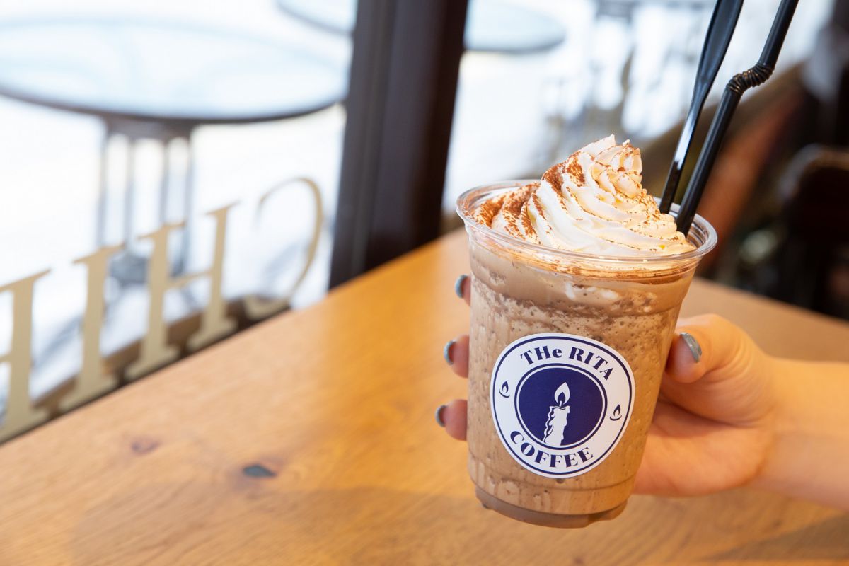 ダークモカフラペメランジュ 530円