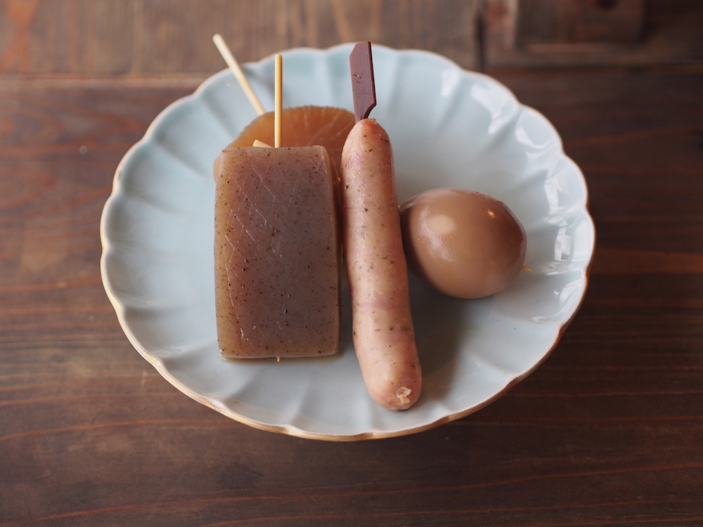 大根、玉子、こんにゃく各200円、ソーセージ250円