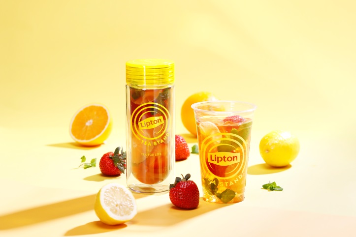 「FRUITS in TEA（フルーツインティー）」600円