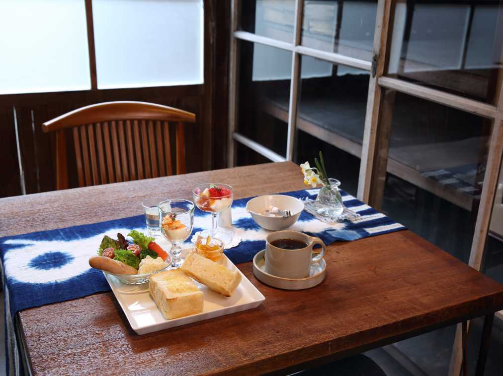 「工場跡事務室」は東大寺にある人気カフェ！レトロな空間で少し贅沢なモーニングを