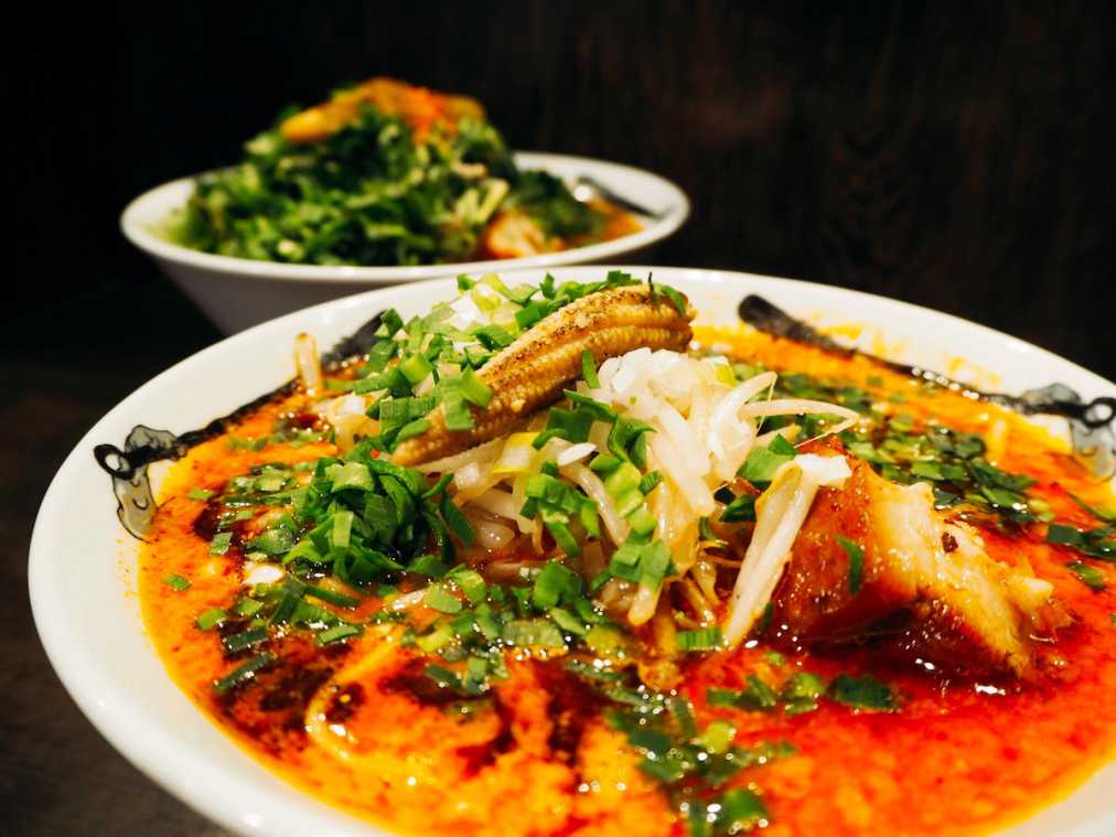 カラシビ味噌らー麺（辛さとしびれは普通）　800円