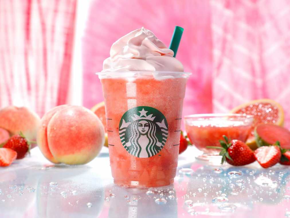 たっぷりのピーチ＆ピンクフルーツに幸せ感UP!スターバックスの『ピーチピンクフルーツ フラペチーノ®』