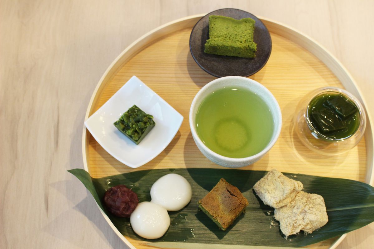 美しい古美術◾️蔵からクリームチーズケーキの様な美しい釉薬の抹茶茶碗が出て来ました 基本からアレンジまで！思わずつくりたくなる「チーズケーキ