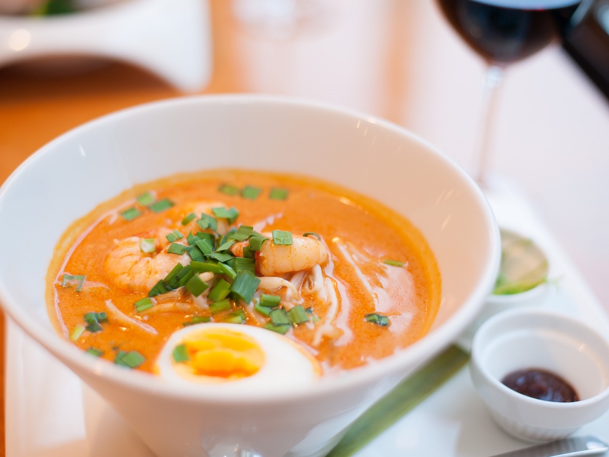 予算5000円でシンガポール旅行気分！本場で人気の味を銀座で満喫