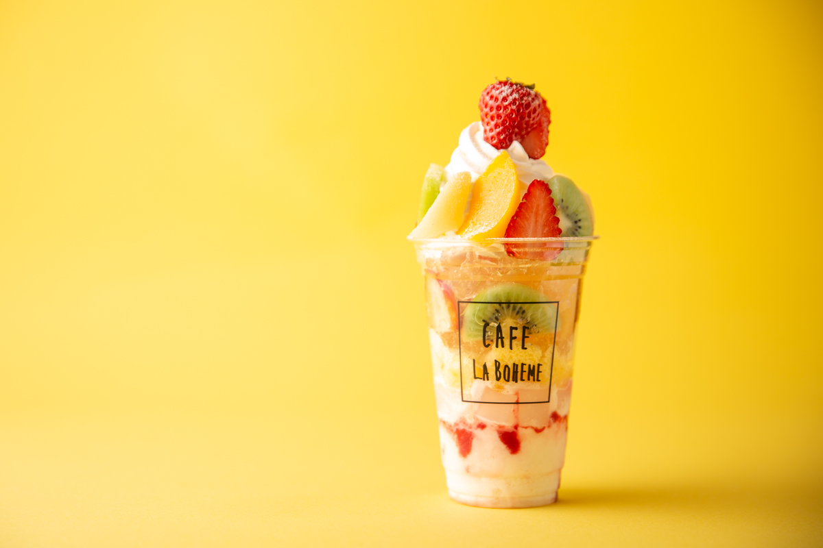 フルーツミックスボンボンパフェ　1200円（税別）