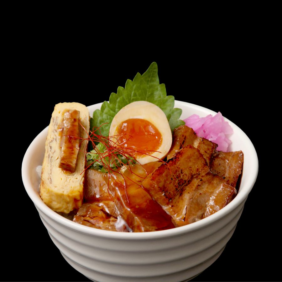 【シード丼】2018年グランプリ「志布志発 かごしま黒豚三昧」（鹿児島県）