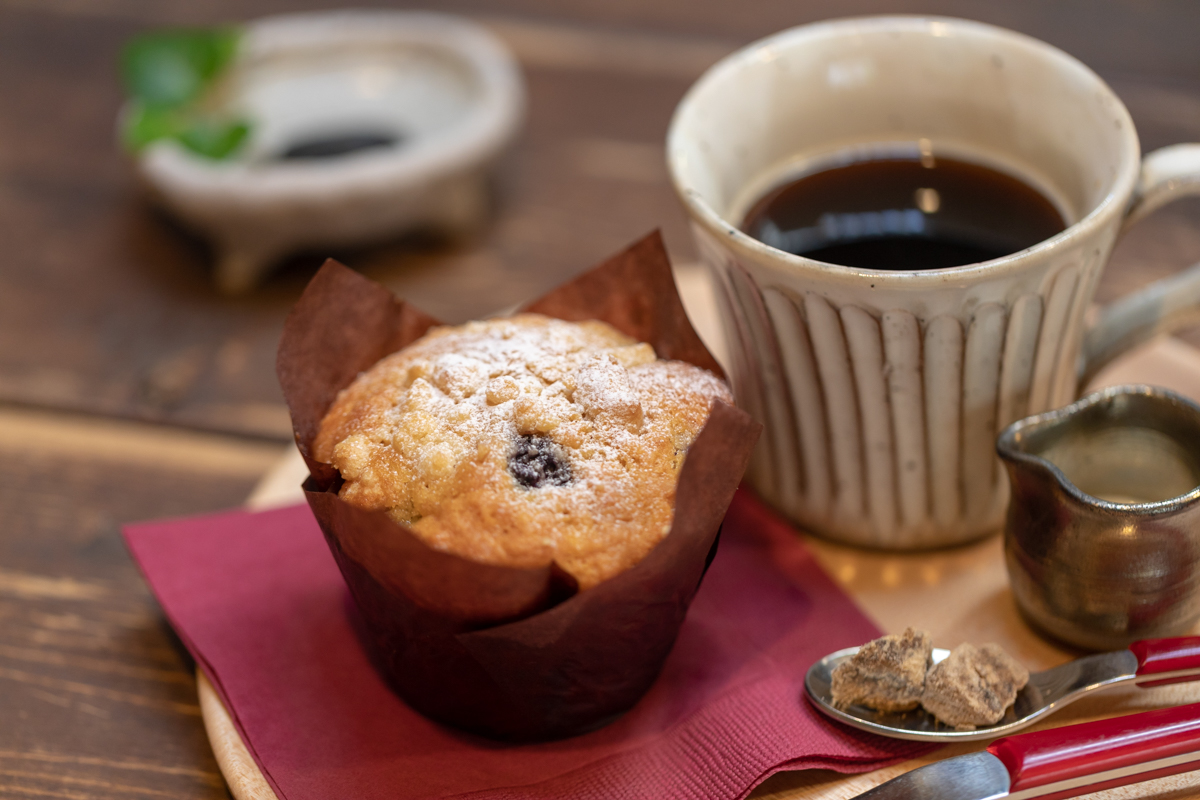 マフィンのモーニングセット　700円（10時〜11時30分）