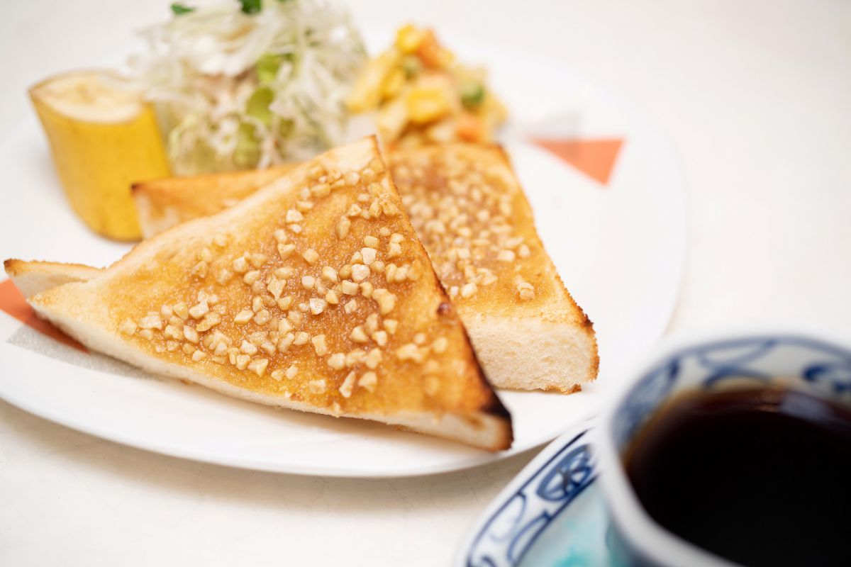 モーニングアーモンド ドリンク代にプラス150円