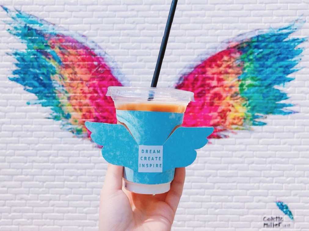 あの“リリコイパンケーキ”を江の島で。2018年7月7日、湘南に「モケス ハワイ」上陸