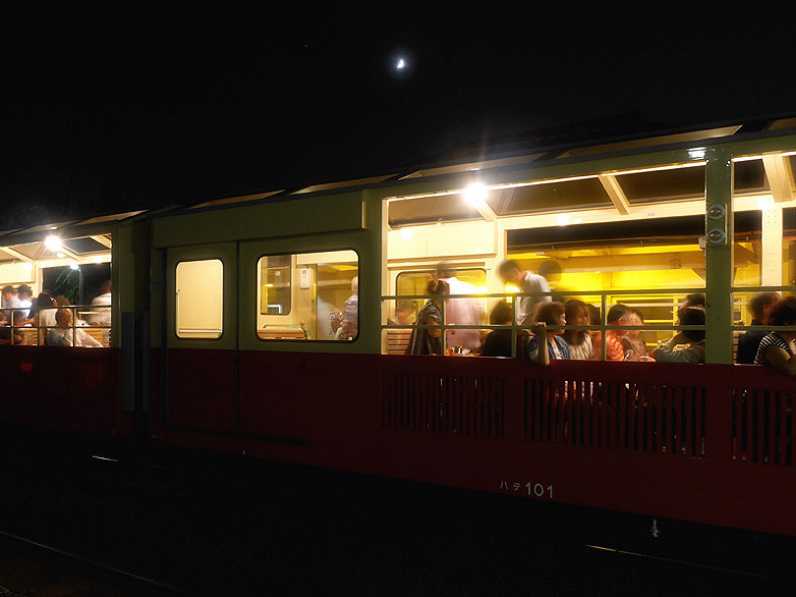 運行はプレミアムフライデーの夜！レトロ＆オトナな「涼風ビール列車」