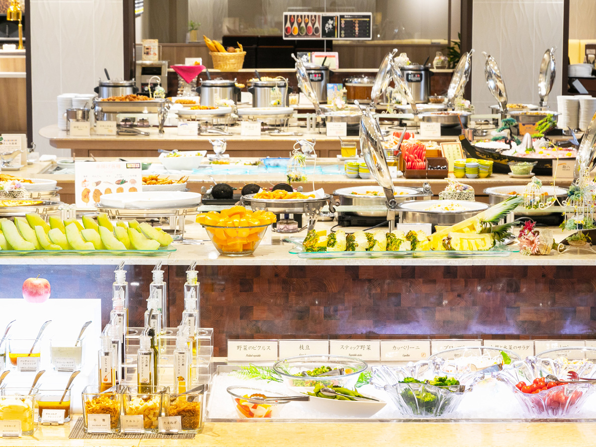 こんなに欲張っていいの？ 最高のブッフェに出会える、魅惑の温泉ステイ