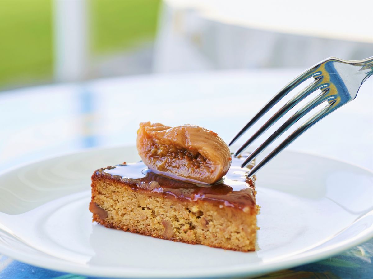 イチジクとくるみのケーキ 500円