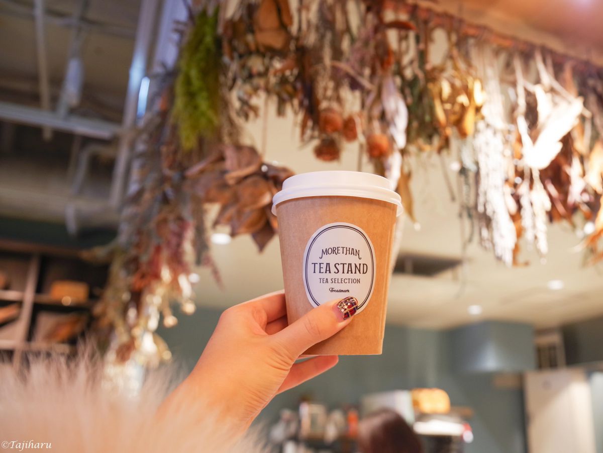 カフェにも注目！「THE KNOT TOKYO Shinjuku」【旅ガールたじはるのホテルステイ7】