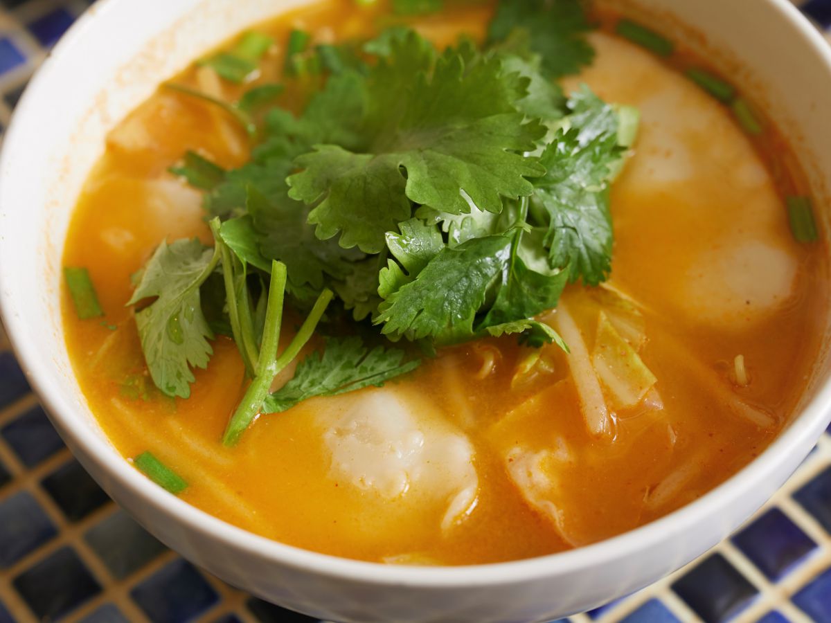 トムヤムクンスープ餃子  3個810円