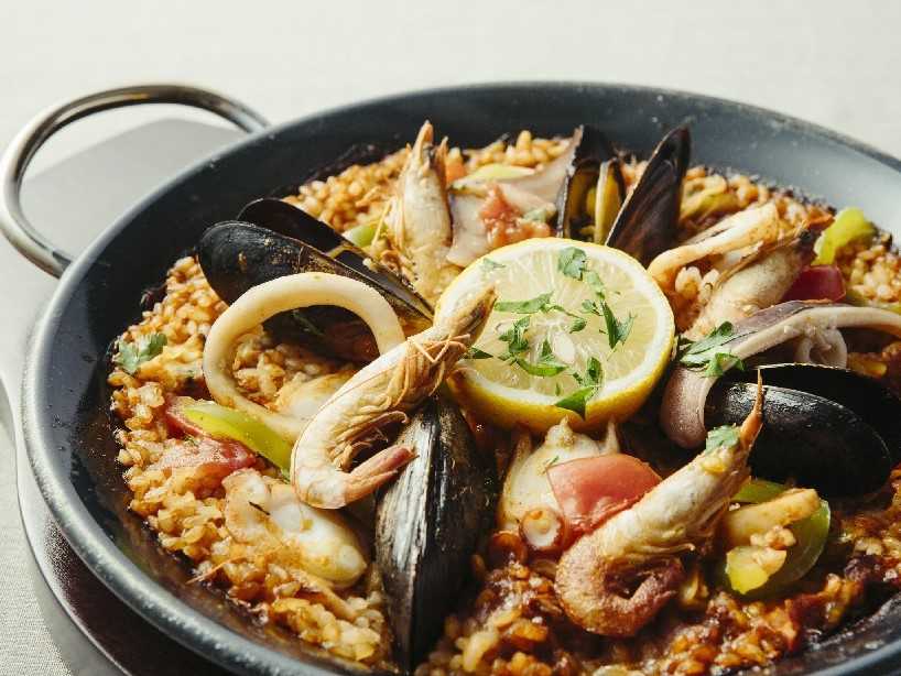 全国の「おいしい」を提供する“るるぶキッチン”が広島に初上陸！「マリホフードホール by るるぶキッチン」オープン