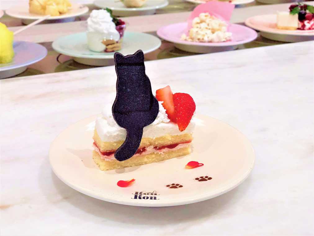 ストーリー必須!日本初“かわいい”が回る夢のスイーツゴーランド体験