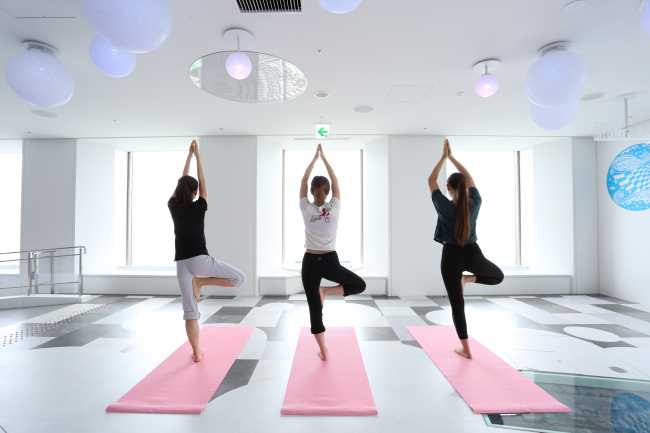 女子限定！水族館or展望台で特別ヨガレッスン byサンシャインシティ