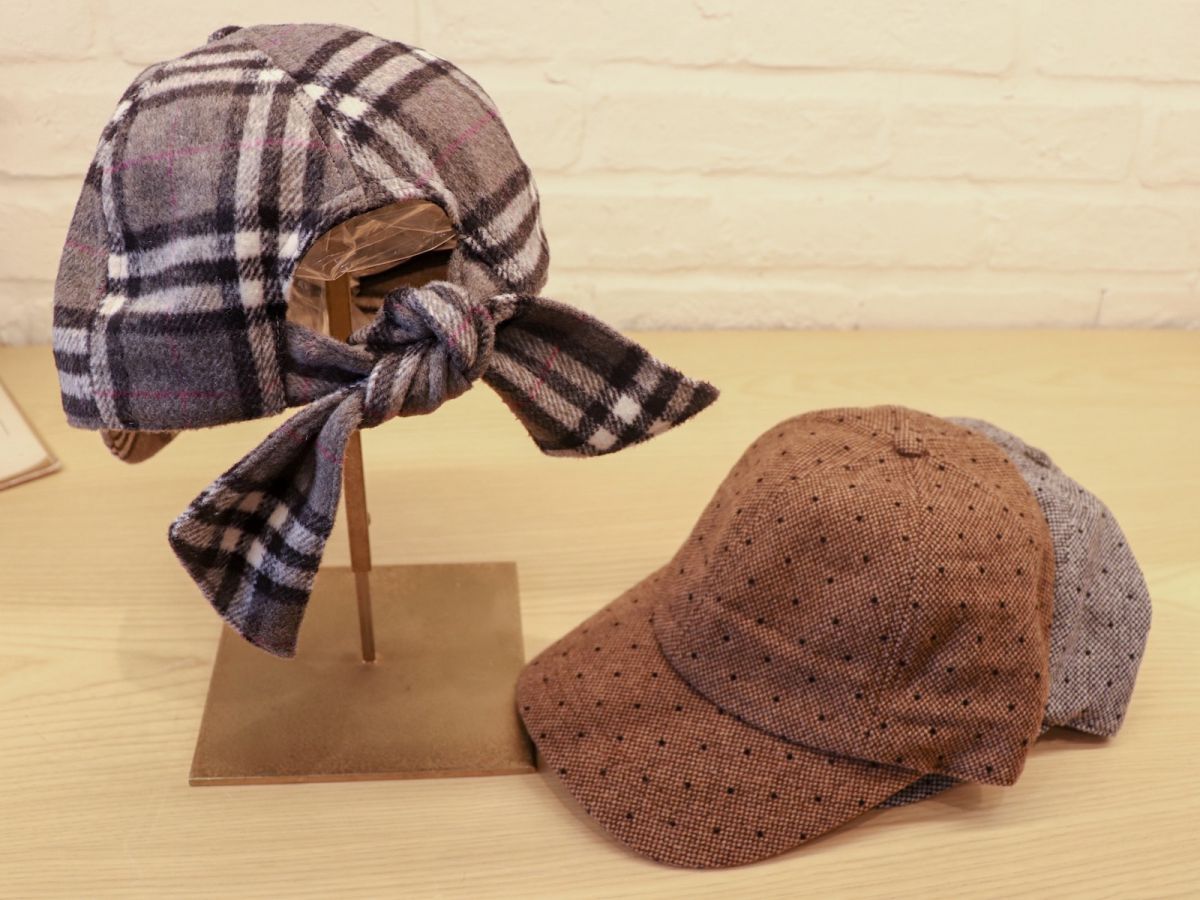 バックリボン柄CAP　4212円