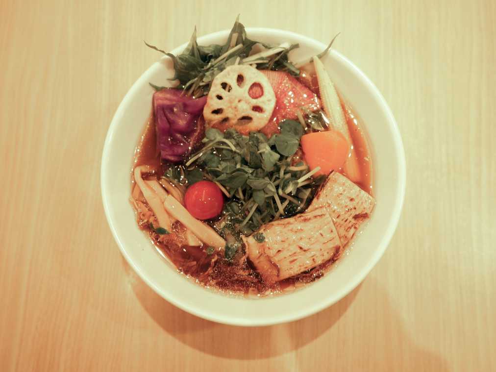 ベジらーめん・醤油　780円