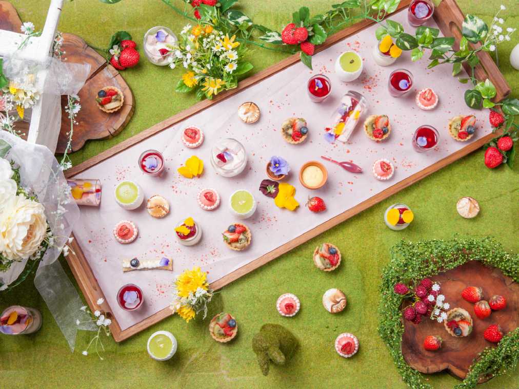 お仕事帰りに夜の女子会。「神戸北野ホテル」で大人気のナイトデザートビュッフェ