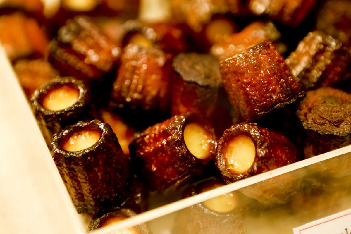 カヌレ100g／450円