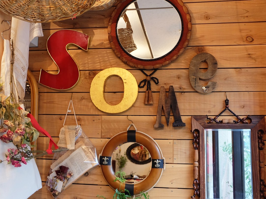 大人が似合う古着、あります。全身揃えたくなるショップ「SOME」