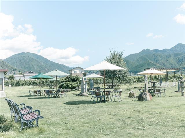 ワインギャラリーガーデン