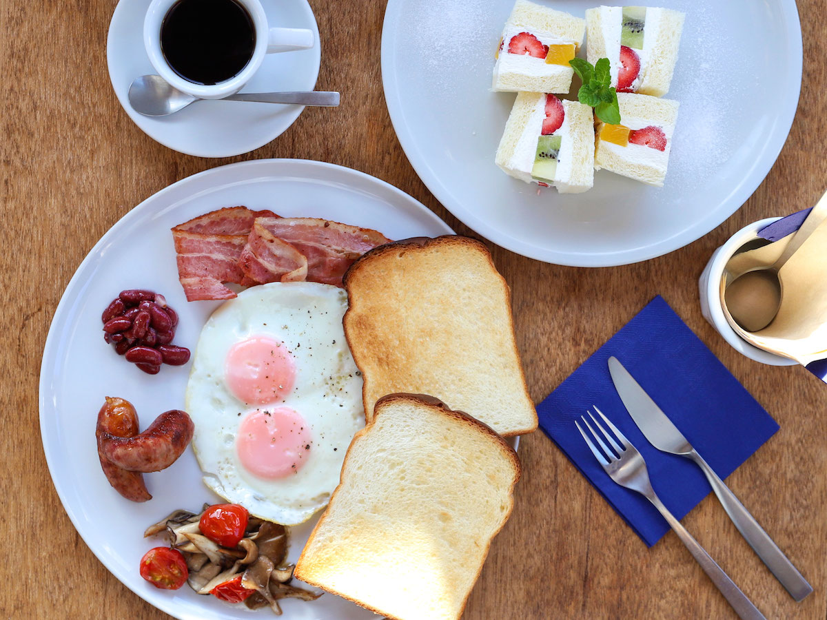 坂の先にある至福の癒し。【カフェグラマ―きょん。の、あのカフェこの席16】