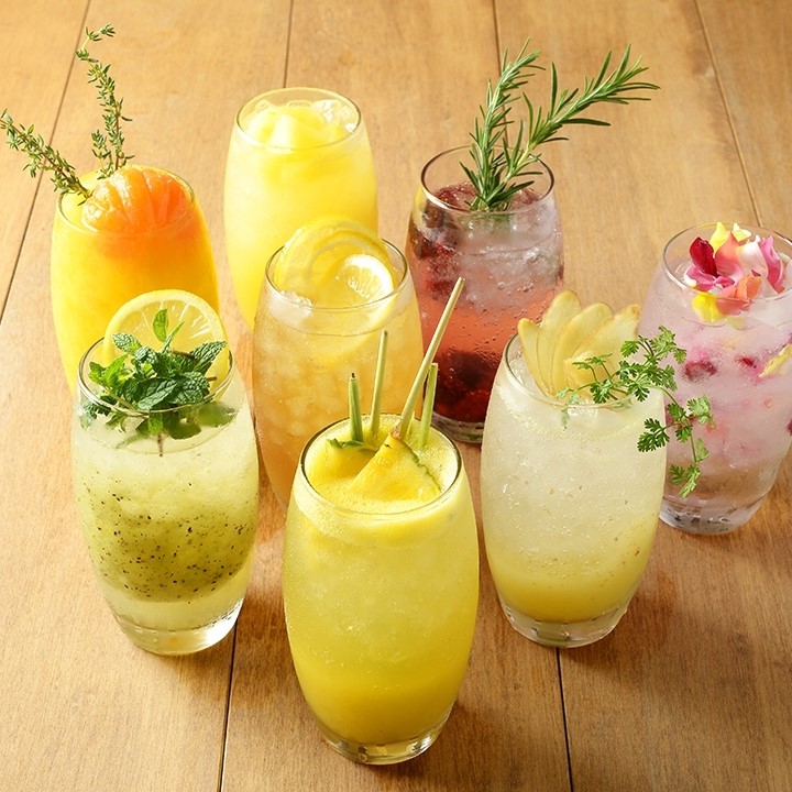 モクテル（各種）　594円