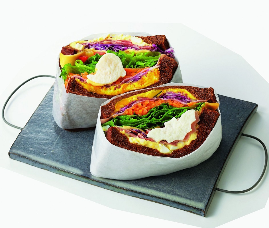 【ブロッサム＆ブーケ】の「おばけとコウモリのハロウィーン サンド」681円/1個