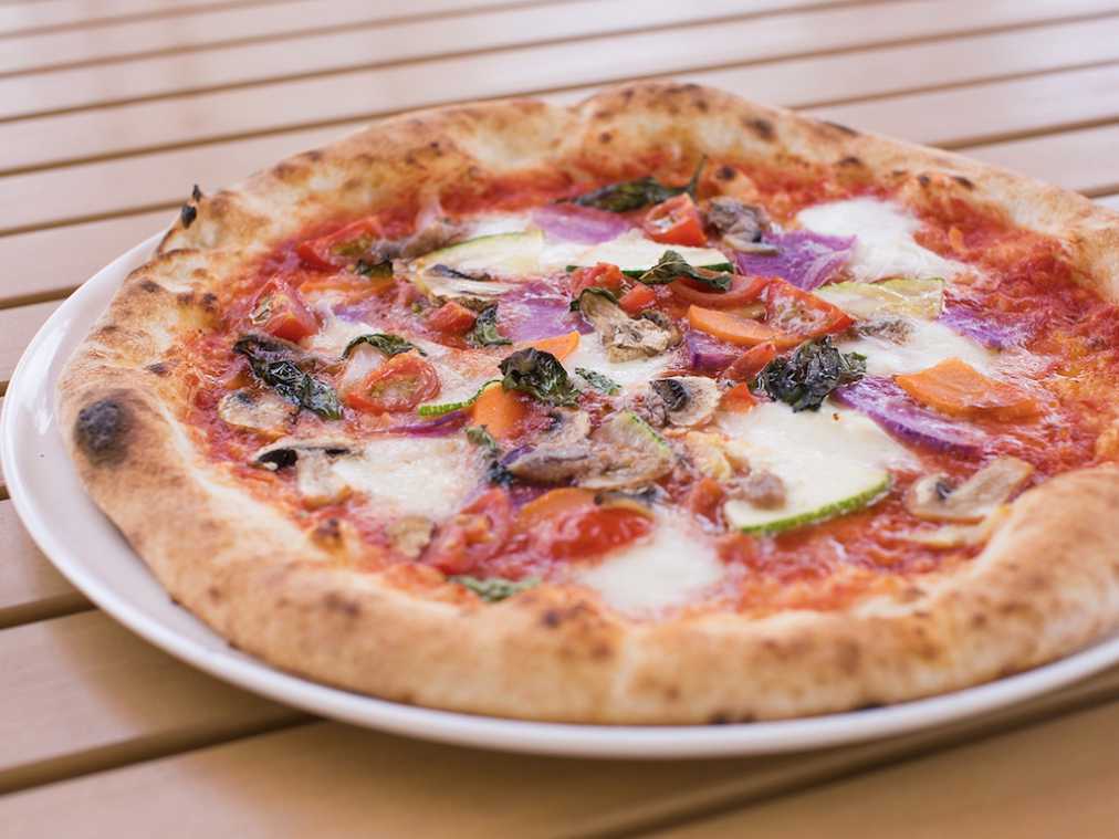 本場仕込みのとろける美味しさ！本格イタリアンを横浜ビューのテラス席で