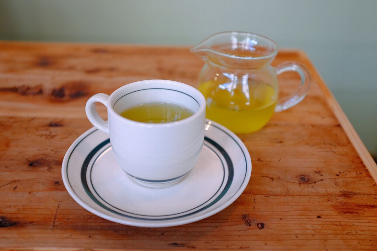 鹿児島県屋久島の八万寿茶園の栗田早生（くりたわせ）　450円（ホット）